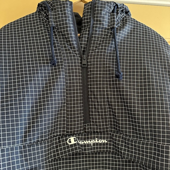 Champion MEN’s Puffer Anorak Quarter Zip Pullover (Size L) - Picture 2 of 14